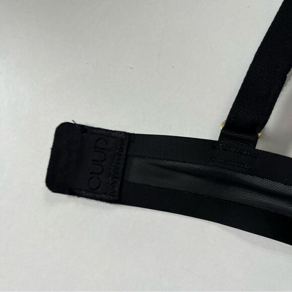 CUUP Plunge Bra Mesh Black 32A - Picture 9 of 10